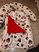 Lot cocoon bébé Disney Mickey minnie + coussins d'assise ou grossesse