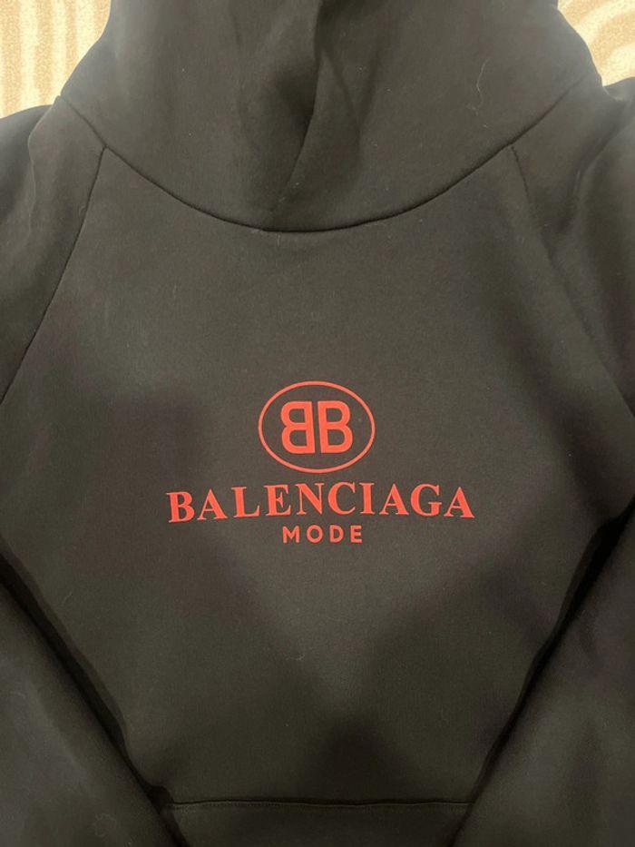 Sweat Balenciaga noir - photo numéro 2