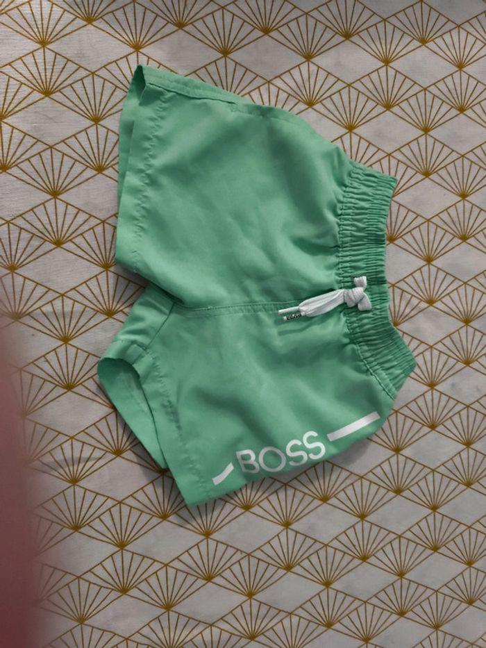 Short Hugo boss - photo numéro 1