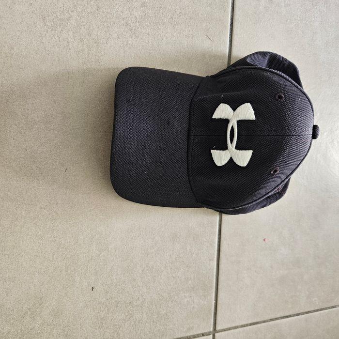 Casquette - photo numéro 1