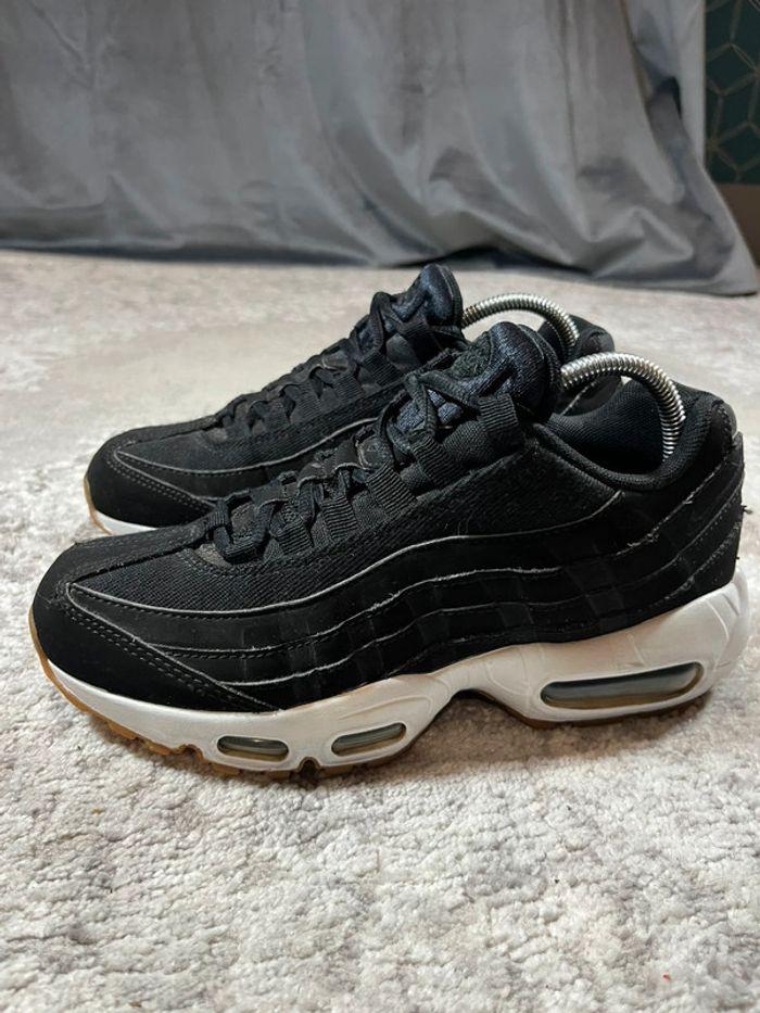 Nike Air Max 95 Black & White - photo numéro 5