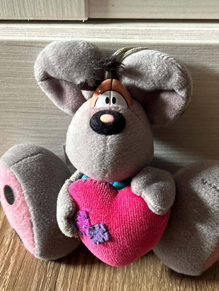 Porte clés peluche Diddl avec cœur rose et salopette, très bon état vintage - photo numéro 2