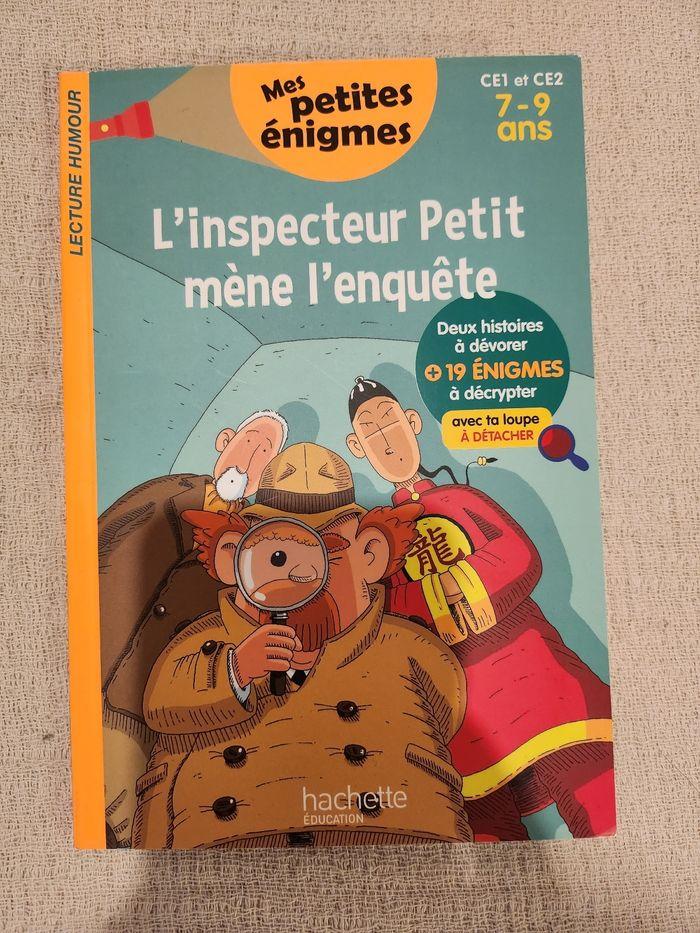 Livre l'inspecteur petit mene l'enquête - photo numéro 1