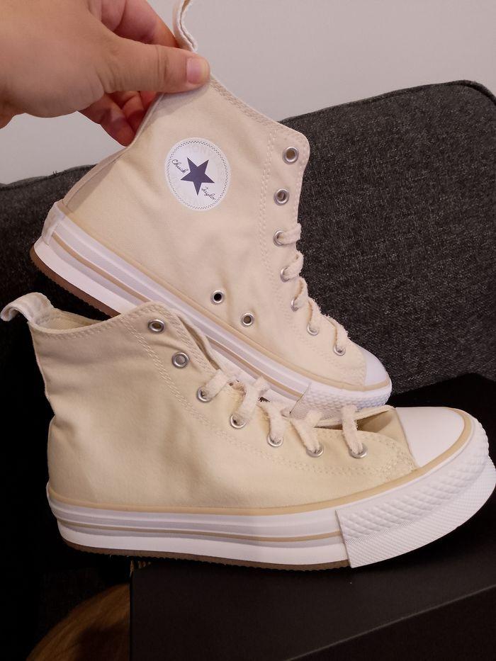 Converse neuve - photo numéro 3