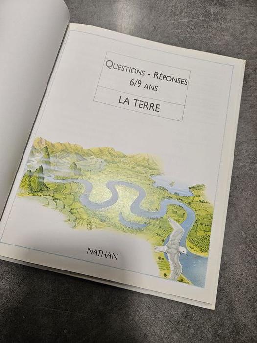 Livre éducatif pour jeunes enfants "Questions-Réponses : La Terre" - Edition Nathan - photo numéro 3