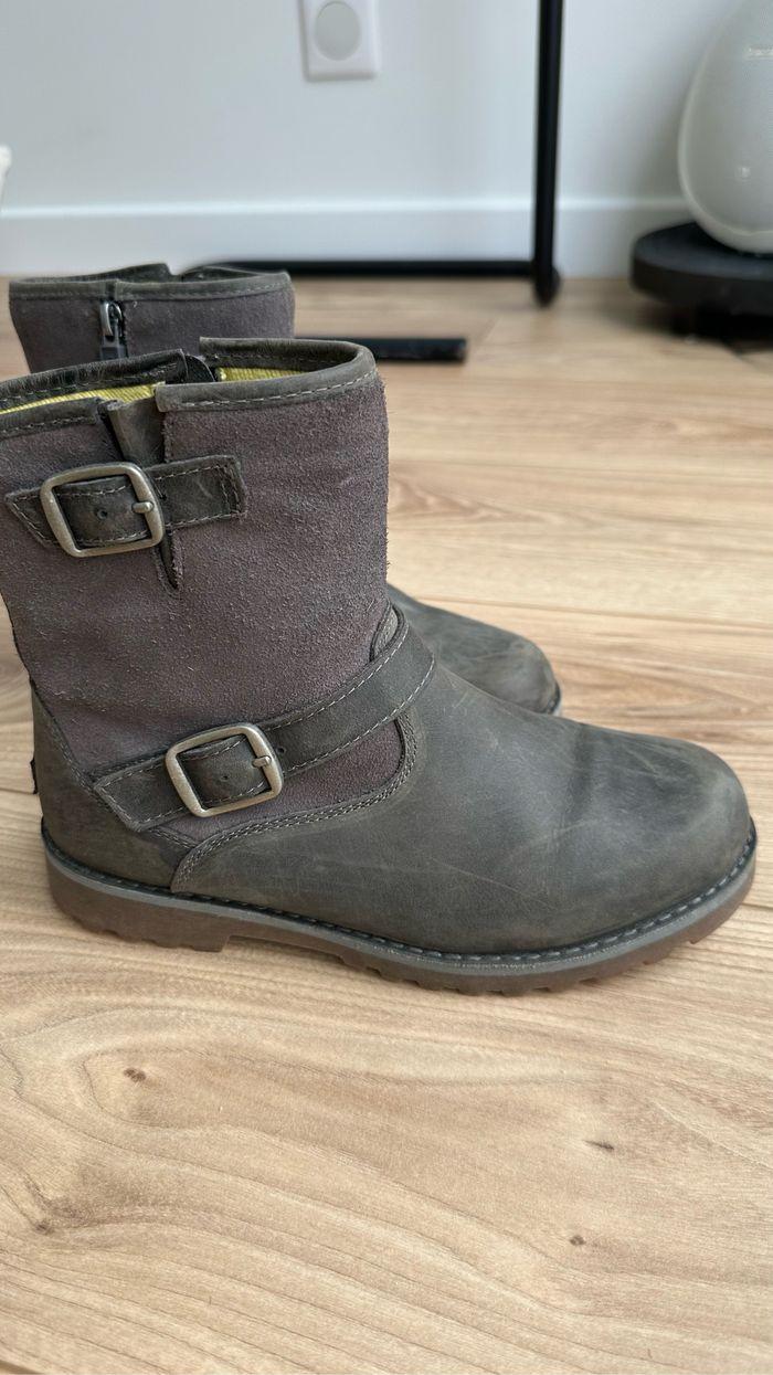 Bottes UGG Harwell taille 34 - photo numéro 3