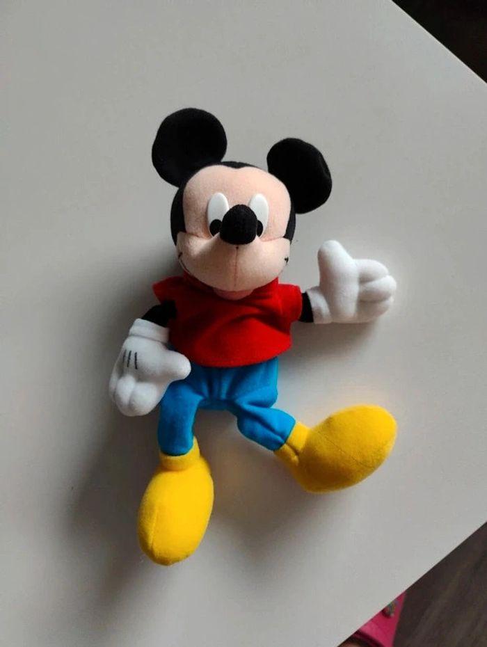 Peluche Mickey pantalon bleu - photo numéro 4