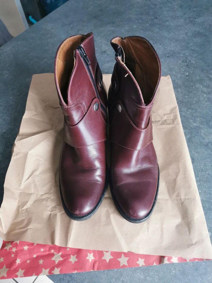 Très, jolies bottines bordeau taille 37. Cuir - photo numéro 1