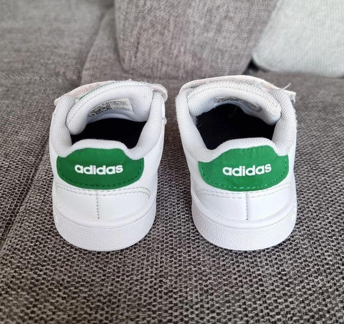 Baskets adidas verte taille 22 - photo numéro 3