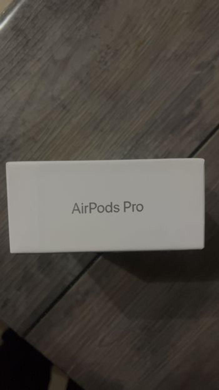 Apple AirPods Pro2 - photo numéro 3