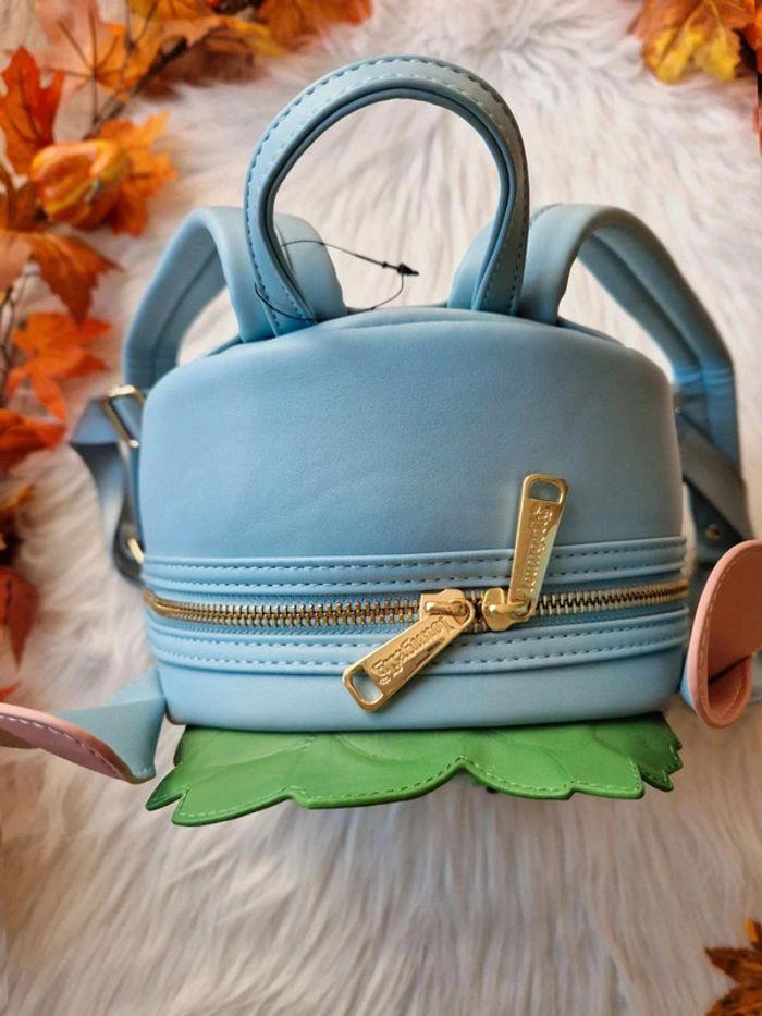 Bien  lire  l'annonce 🌸  Sac  stitch loungefly avec  support et  pop - photo numéro 11