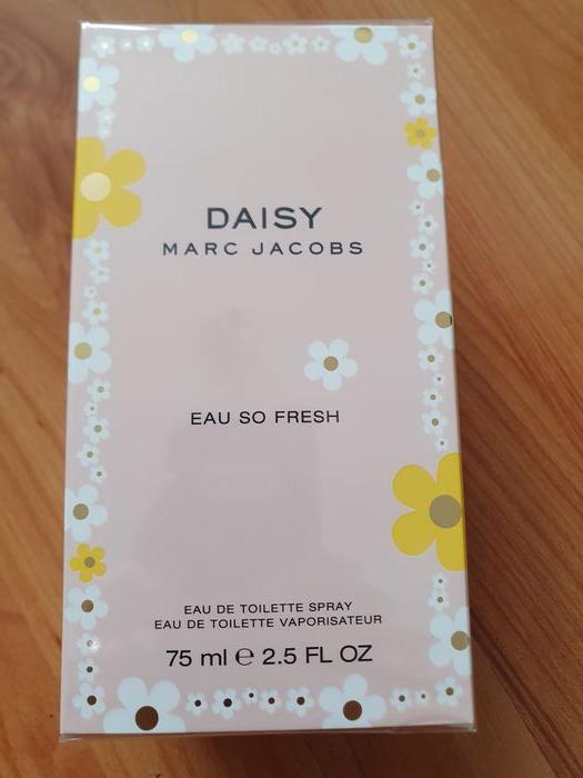 Eau de Toilette "Marc Jacobs Daisy Eau So Fresh" 75 ml Neuf sous blister. - photo numéro 1