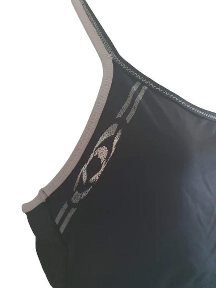 Brassière de sport Taille 40 marque Etam - photo numéro 2