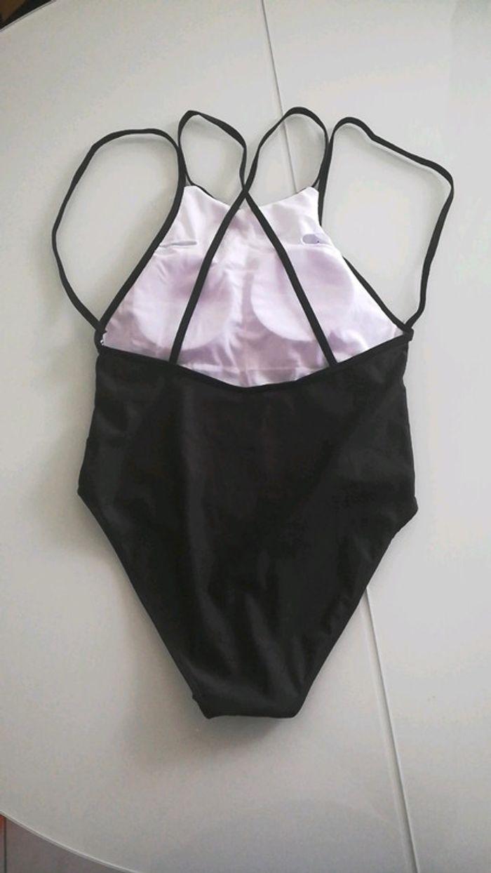 Maillot de bain 1 piece neuf - photo numéro 2