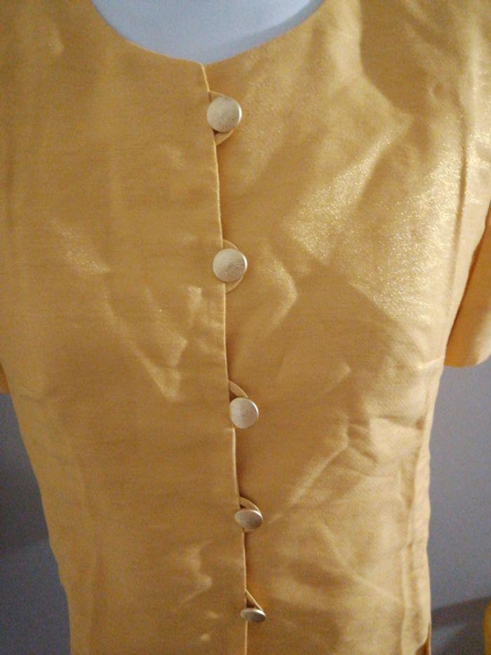 Haut à manches courtes jaune brillant vintage taille 40 - photo numéro 3