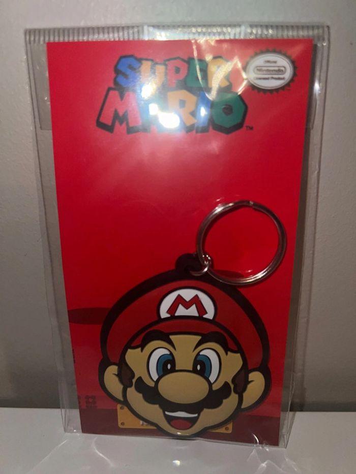 Porte-clés super mario - photo numéro 2