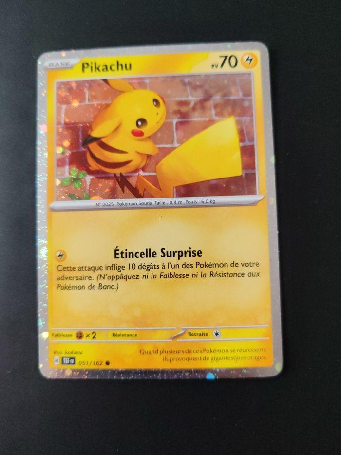 Carte pokémon pikachu - photo numéro 1