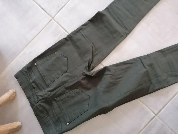 Pantalon neuf taille 36 kaki - photo numéro 7