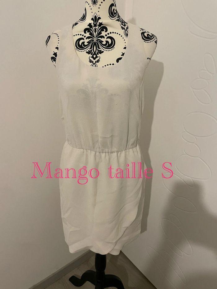 Robe sans manche blanc cassé bas jupe portefeuille mango taille S - photo numéro 1