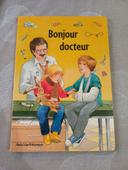 Livre carton bonjour docteur