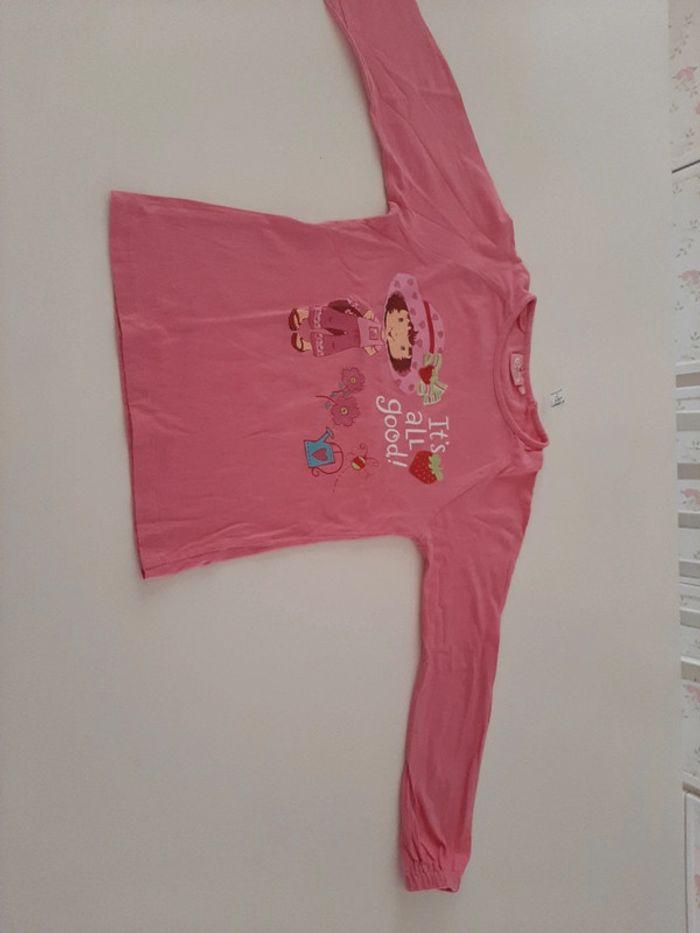 T shirt manches longues Charlotte aux fraises taille 8ans - photo numéro 1