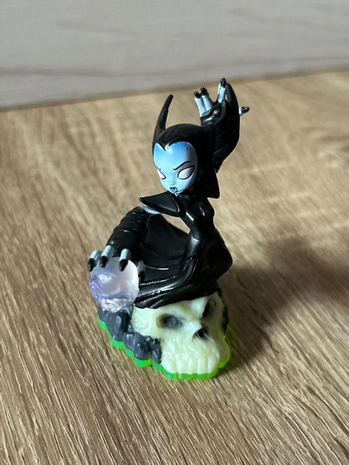 Figurine cool Hex, très bon état/good condition, Skylanders/ActiVision - photo numéro 2