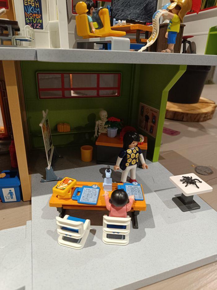 École playmobil - photo numéro 8