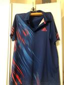 Maillot / polo adidas. Taille L