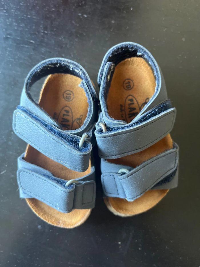 Chaussures ouverte bébé 19 comme neuve - photo numéro 2