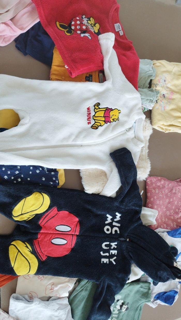 Lot vêtements bébé 9 mois - photo numéro 2