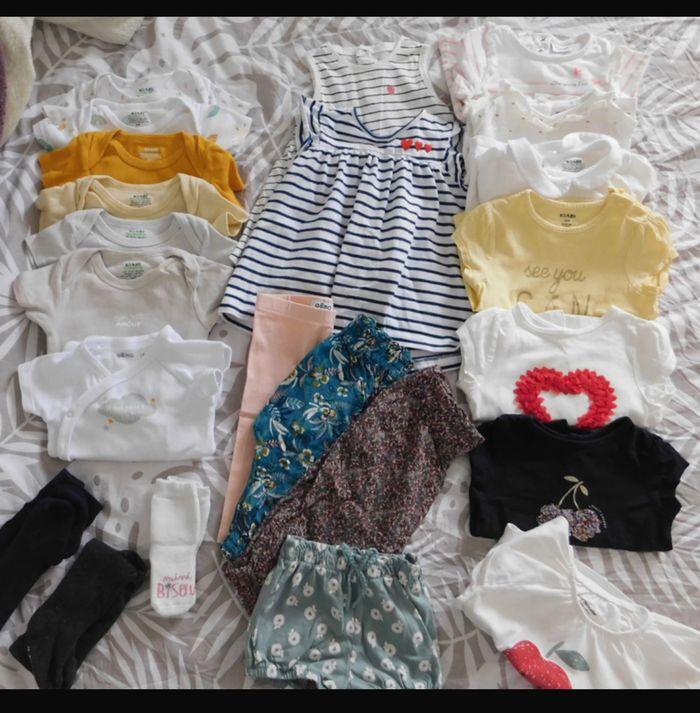 Lot vêtements 6 mois