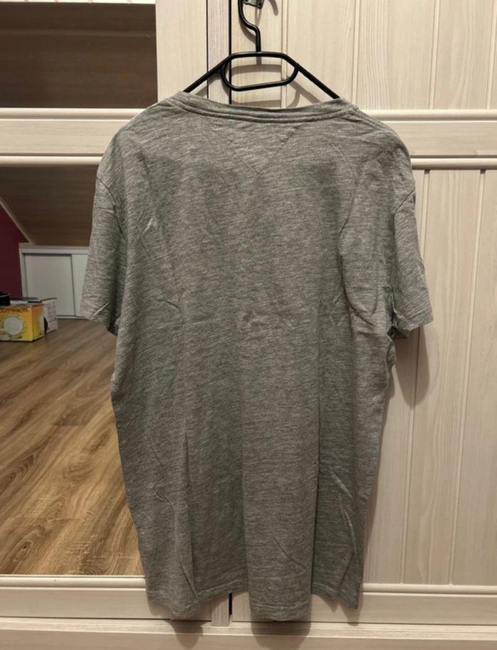 T-shirt gris pour homme, taille L, très bon état, Tommy Jeans - photo numéro 4