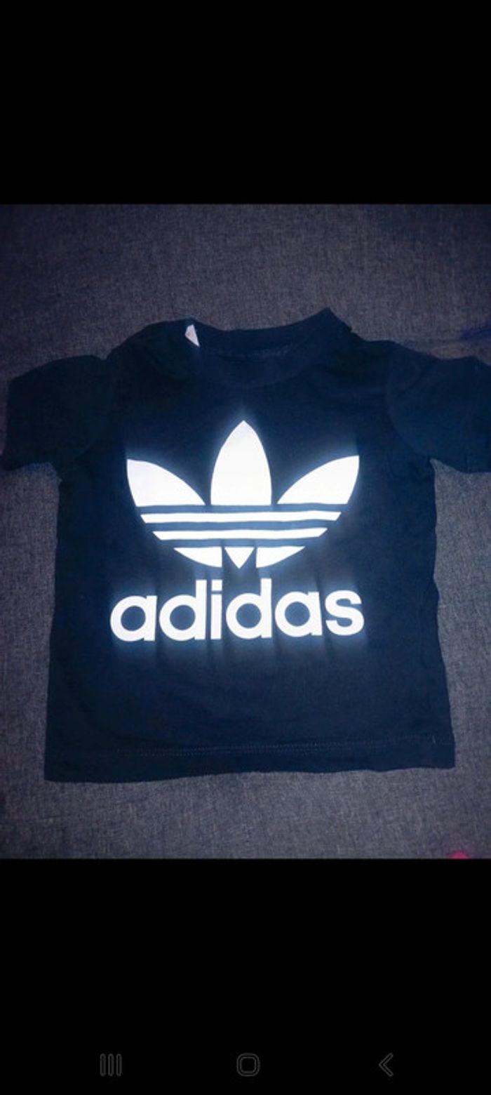 T-shirt Adidas