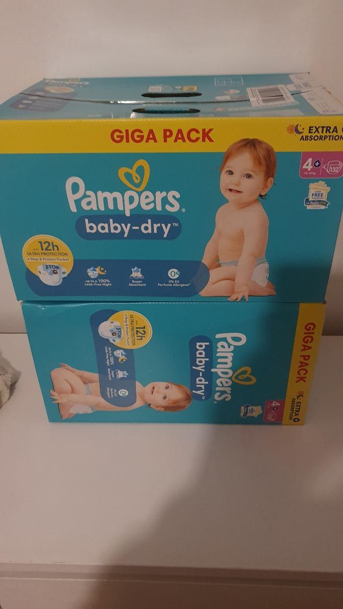 Lot de couches pampers taille 4+ - photo numéro 1