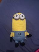 Grosse peluche minions