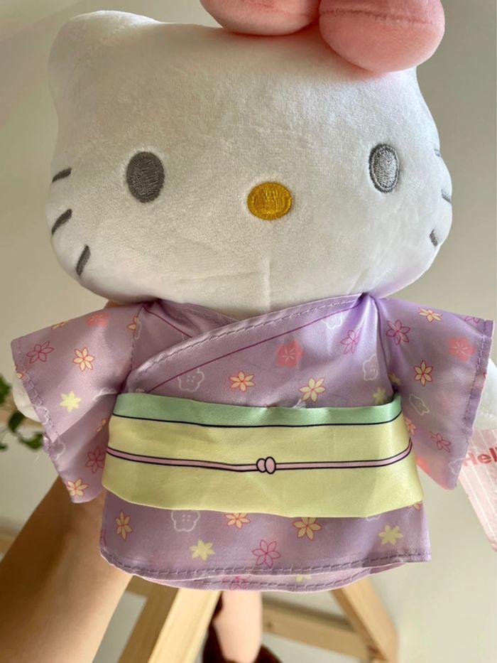 Peluche Hello Kitty en Kimono 👘 - photo numéro 11