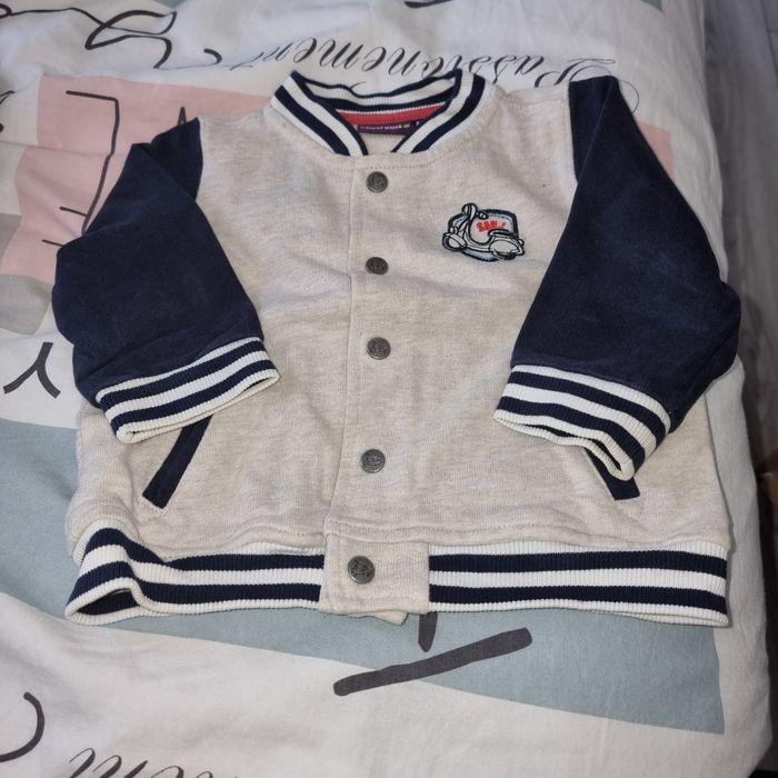 Veste pour petit garçon  taille 1 an