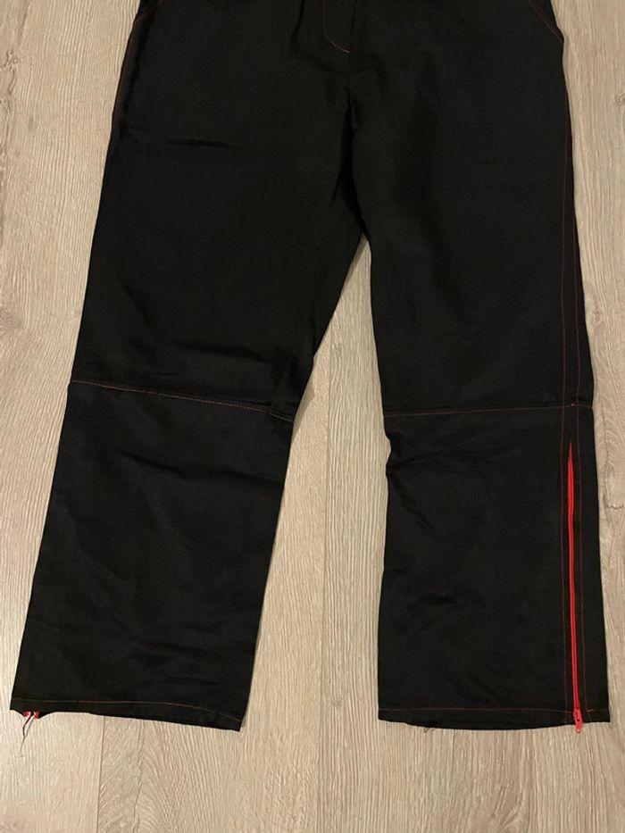 Pantacourt noir fermeture bas rouge 3WF taille 42 - photo numéro 3