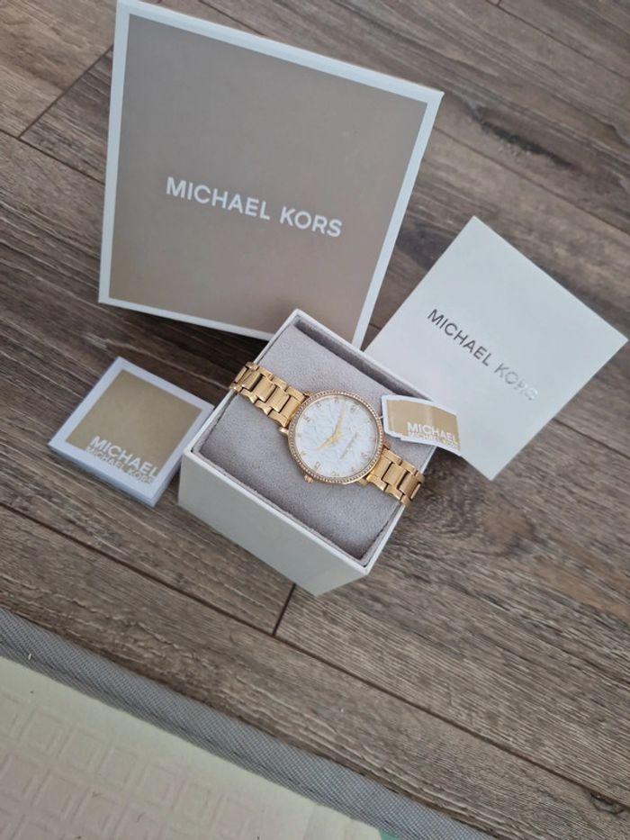 Montre Michael kors - photo numéro 1