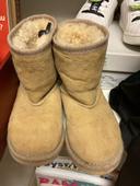 Boots chaudes véritables UGG