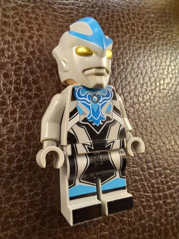 Figurine Lego compatible Ultraman - photo numéro 3