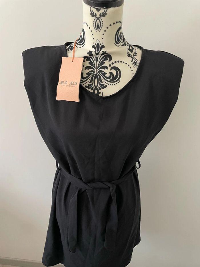 Robe noir fluide sans manche à épaulette et ceinture neuf Jelis Jelis taille 38 - photo numéro 2