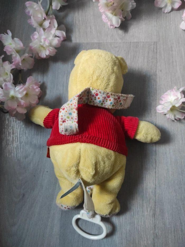 Peluche Winnie musicale - photo numéro 4