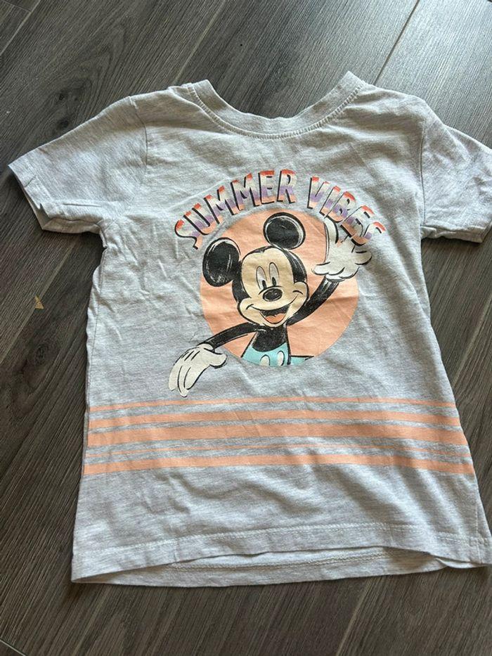 Tee shirt Mickey 3 ans - photo numéro 1