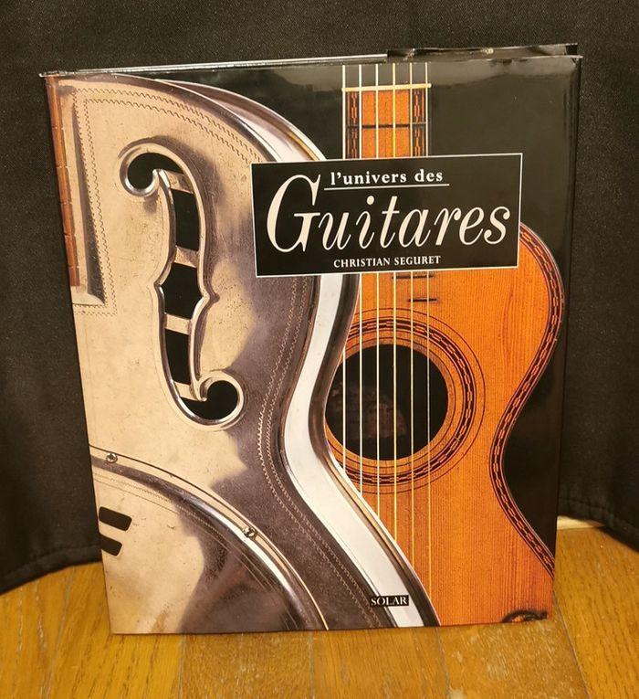 Livre l'univers des guitares - photo numéro 1