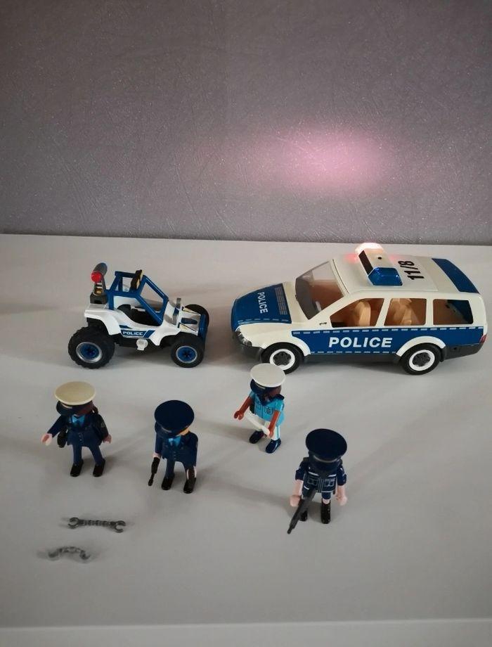 Voiture et buggy de police playmobil - photo numéro 2