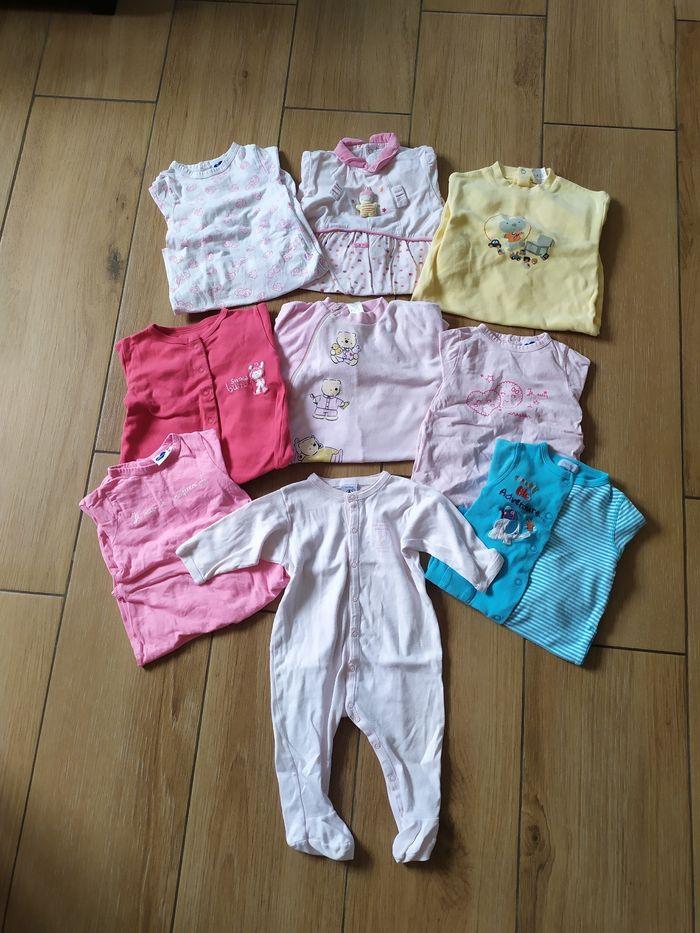 Gros lot vêtements fille 6 mois Printemps/été - 89 pièces - photo numéro 3