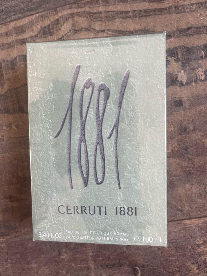 CERRUTI 1881 - photo numéro 1