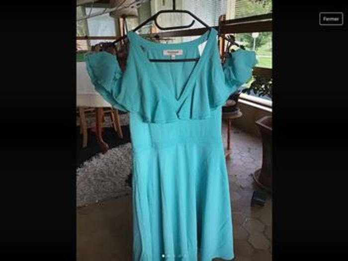 Robe été turquoise taille 38 - photo numéro 1