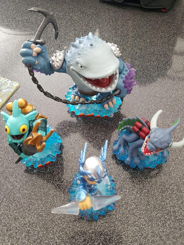 Lot figurines skylanders - photo numéro 1